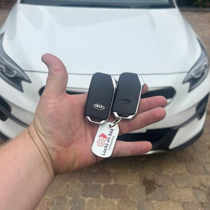 key fob replacement, spare car keys, fob re programming, vehicle re-entry